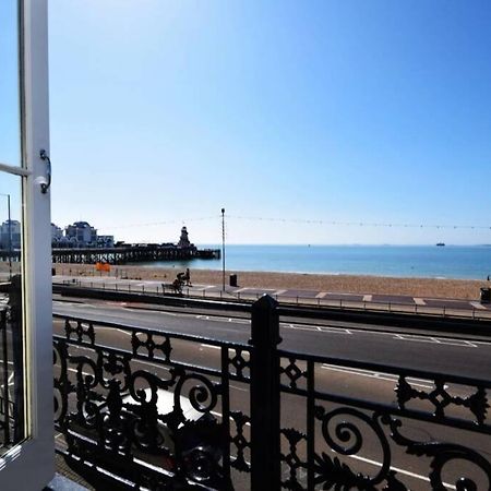 Spacious 3 Bedroom Beachfront Property With Amazing Sea Views! Portsmouth Exterior foto